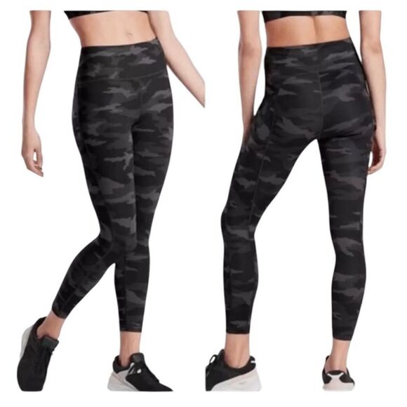 Athleta Pants - ATHLETA Ultimate Camo 7/8 Tight Leggings Size Small